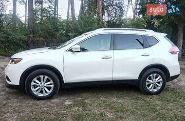 Внедорожник / Кроссовер Nissan Rogue 2015 в Киеве