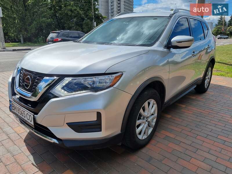 Позашляховик / Кросовер Nissan Rogue 2018 в Сумах