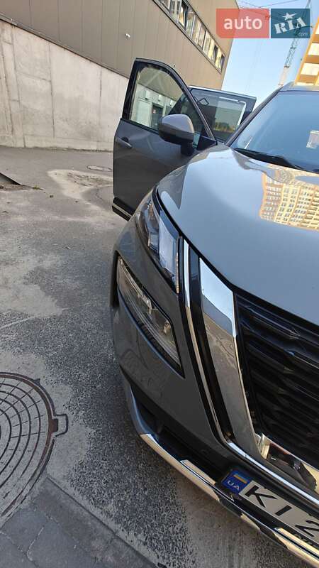 Позашляховик / Кросовер Nissan Rogue 2022 в Києві