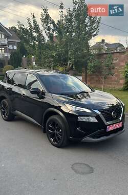 Внедорожник / Кроссовер Nissan Rogue 2020 в Ровно