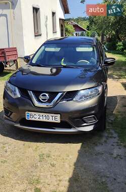 Внедорожник / Кроссовер Nissan Rogue 2014 в Трускавце