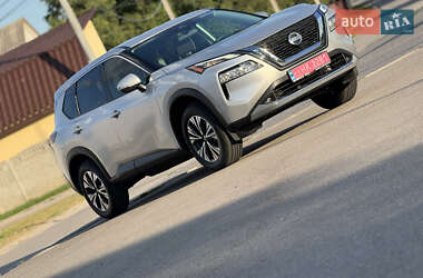 Позашляховик / Кросовер Nissan Rogue 2021 в 