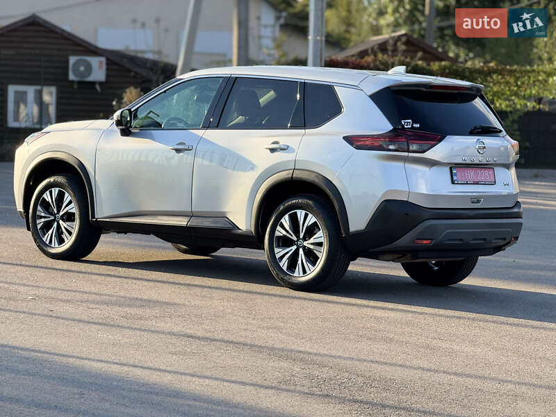 Позашляховик / Кросовер Nissan Rogue 2021 в Києві