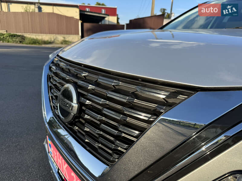 Позашляховик / Кросовер Nissan Rogue 2021 в Києві