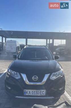 Позашляховик / Кросовер Nissan Rogue 2017 в Софіївській Борщагівці
