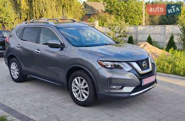 Внедорожник / Кроссовер Nissan Rogue 2019 в Ровно