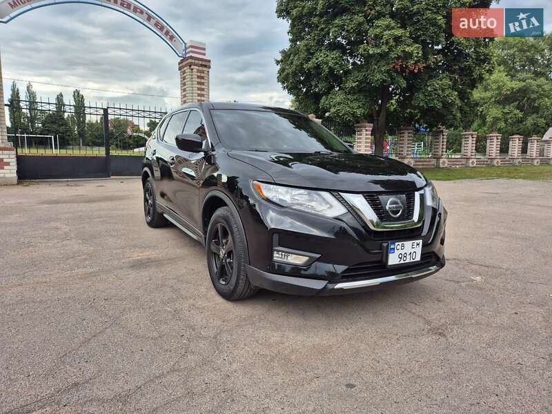 Позашляховик / Кросовер Nissan Rogue 2017 в Ніжині