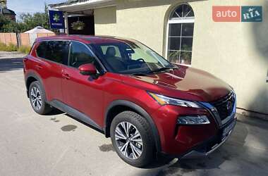 Внедорожник / Кроссовер Nissan Rogue 2021 в Дымере