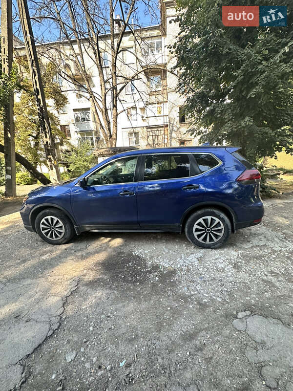 Внедорожник / Кроссовер Nissan Rogue 2018 в Каменском фото 3 Внедорожник / Кроссовер Nissan Rogue 2018 в Каменском