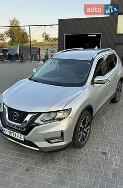 Внедорожник / Кроссовер Nissan Rogue 2018 в Киеве