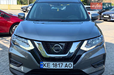Позашляховик / Кросовер Nissan Rogue 2017 в Дніпрі