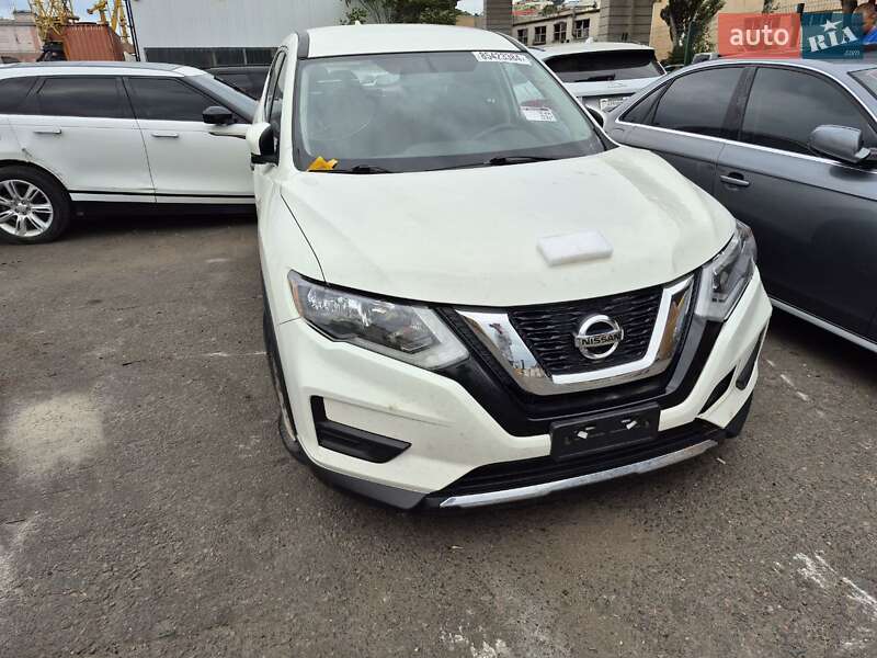 Внедорожник / Кроссовер Nissan Rogue 2016 в Одессе