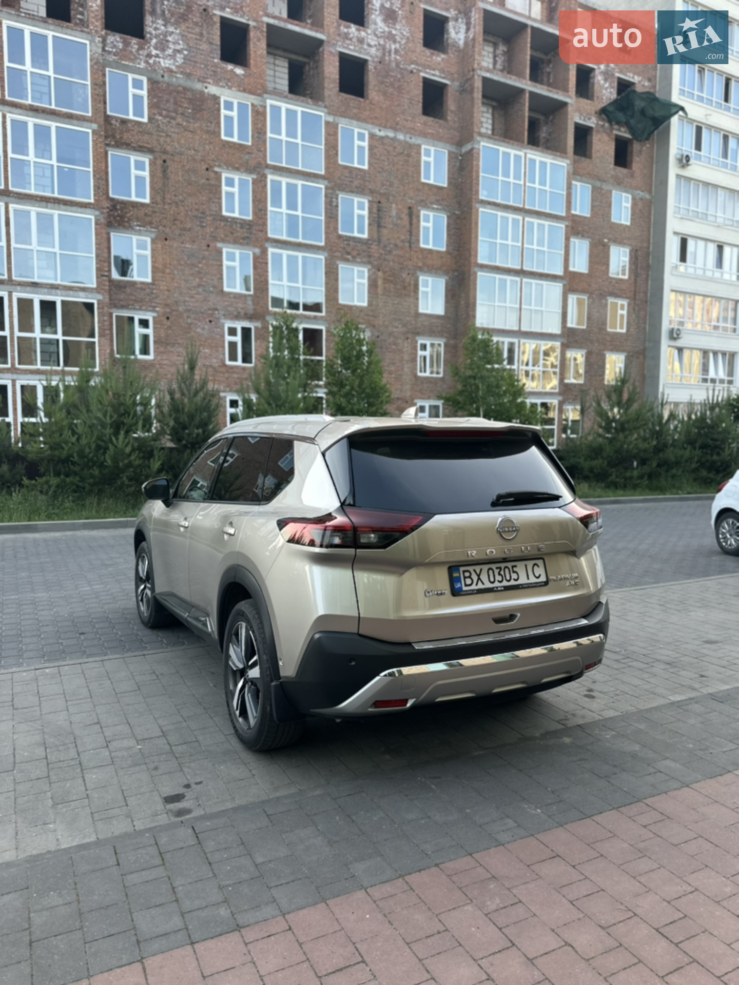2022 Nissan Rogue - мініатюра 5