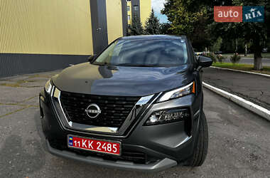 Внедорожник / Кроссовер Nissan Rogue 2023 в 