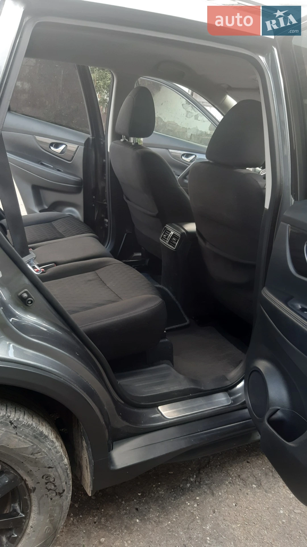 2018 Nissan Rogue - мініатюра 8