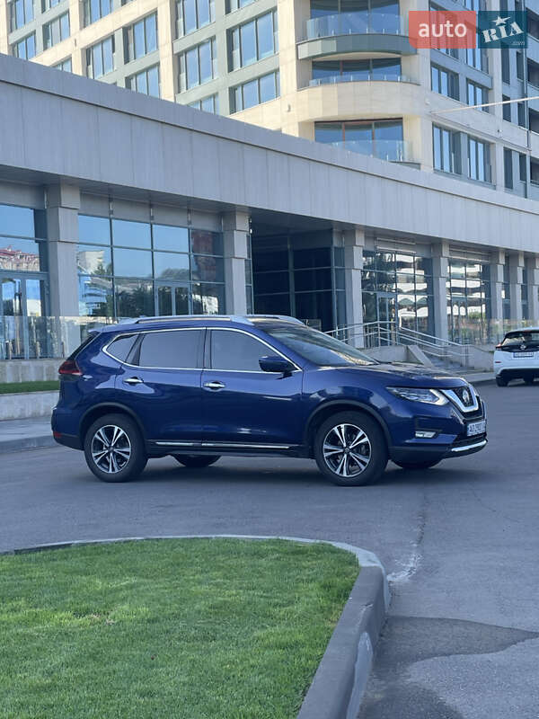 Позашляховик / Кросовер Nissan Rogue 2017 в Дніпрі фото 4 Позашляховик / Кросовер Nissan Rogue 2017 в Дніпрі