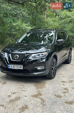 Внедорожник / Кроссовер Nissan Rogue 2016 в Киеве