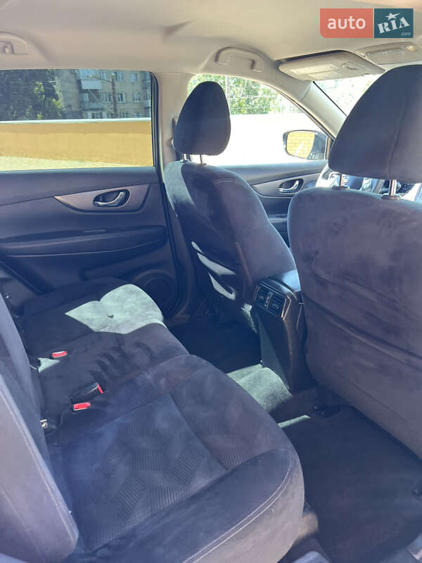 Внедорожник / Кроссовер Nissan Rogue 2016 в Одессе