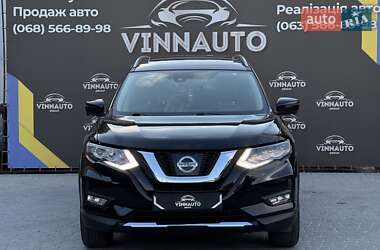 Внедорожник / Кроссовер Nissan Rogue 2016 в 