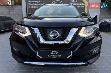 Внедорожник / Кроссовер Nissan Rogue 2016 в 