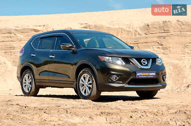 Внедорожник / Кроссовер Nissan Rogue 2014 в Днепре