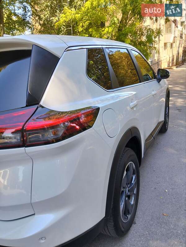 Позашляховик / Кросовер Nissan Rogue 2024 в Рівному фото 21 Позашляховик / Кросовер Nissan Rogue 2024 в Рівному