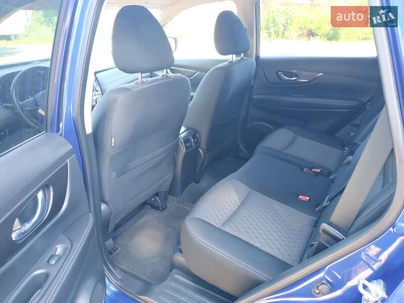 Позашляховик / Кросовер Nissan Rogue 2020 в Вінниці