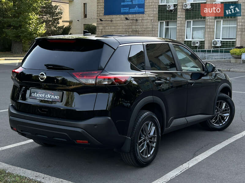 Позашляховик / Кросовер Nissan Rogue 2021 в Миколаєві
