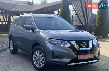 Внедорожник / Кроссовер Nissan Rogue 2020 в Косове