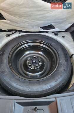 Внедорожник / Кроссовер Nissan Rogue 2017 в Ровно