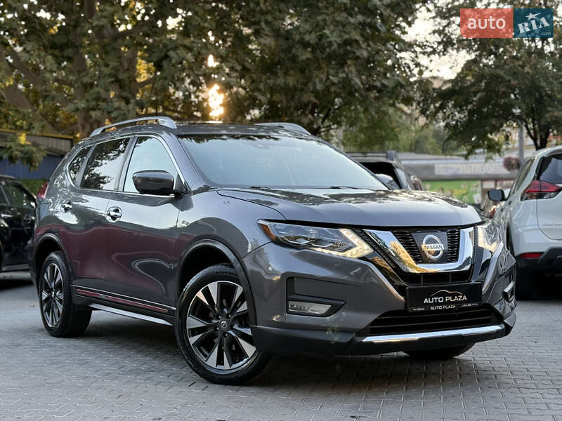 Внедорожник / Кроссовер Nissan Rogue 2017 в Одессе
