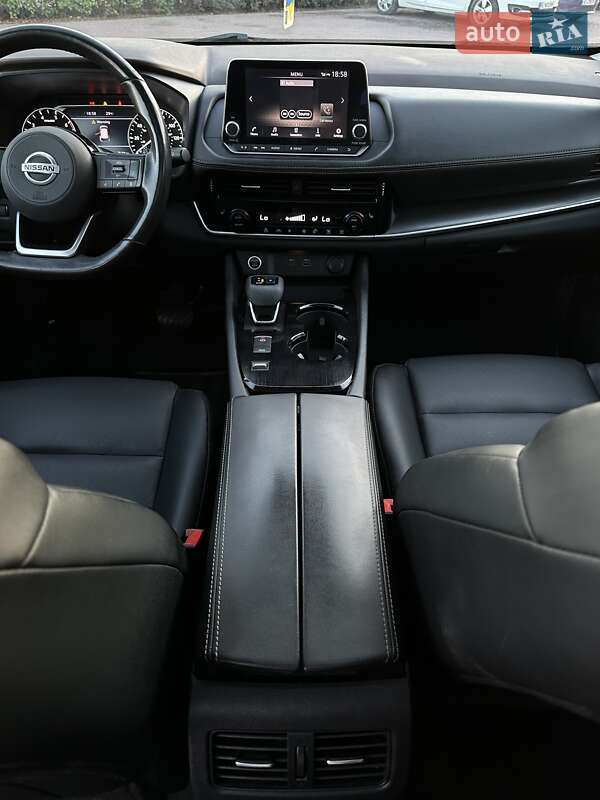 Внедорожник / Кроссовер Nissan Rogue 2021 в Одессе