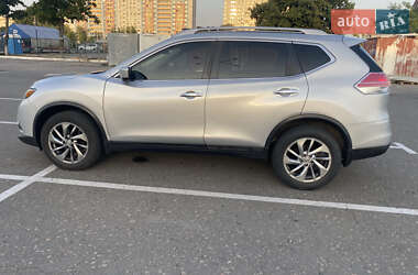 Внедорожник / Кроссовер Nissan Rogue 2014 в Львове