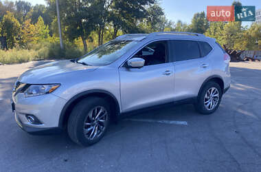 Внедорожник / Кроссовер Nissan Rogue 2014 в Львове