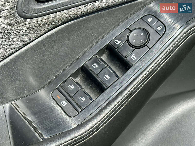 Внедорожник / Кроссовер Nissan Rogue 2021 в Киеве