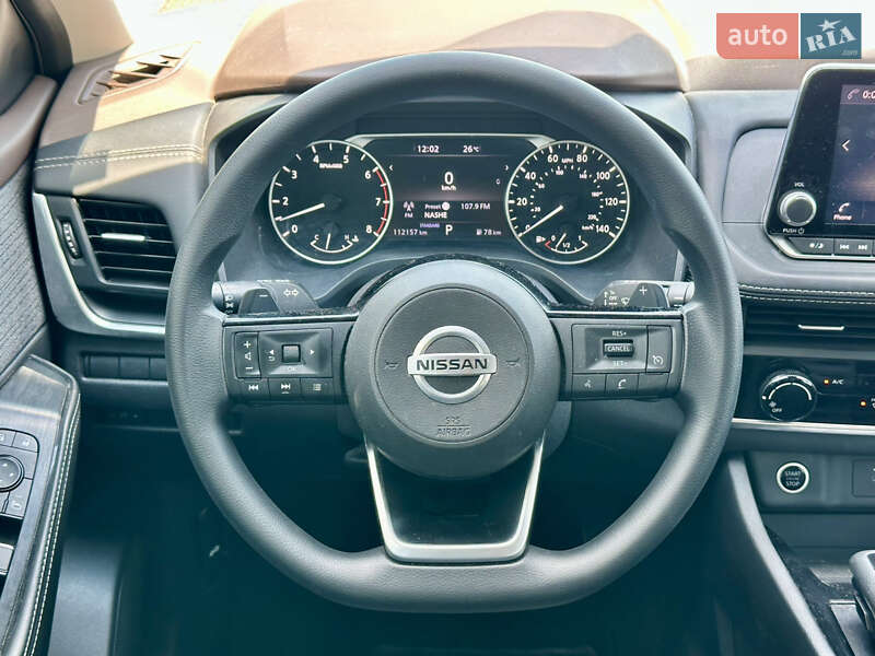 Внедорожник / Кроссовер Nissan Rogue 2021 в Киеве