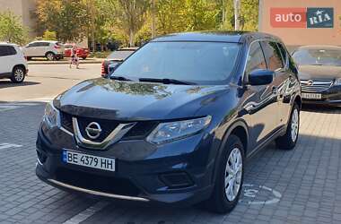 Позашляховик / Кросовер Nissan Rogue 2015 в Миколаєві