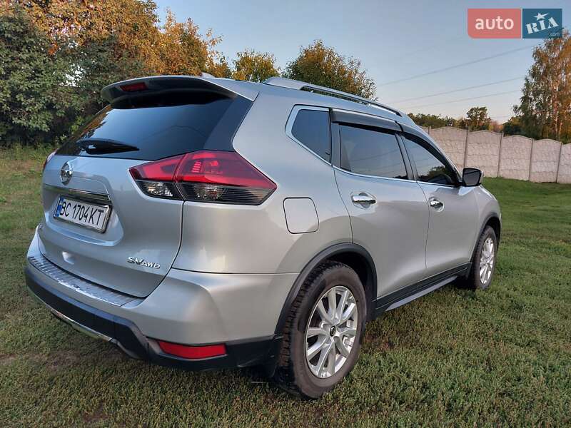 Внедорожник / Кроссовер Nissan Rogue 2018 в Харькове