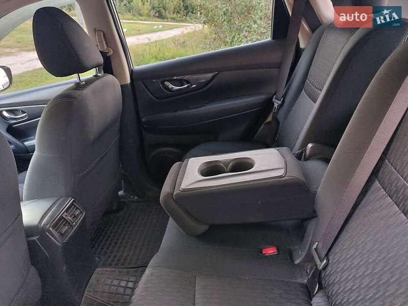 Внедорожник / Кроссовер Nissan Rogue 2018 в Харькове