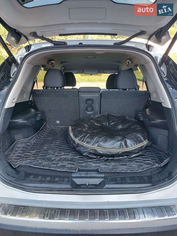 Внедорожник / Кроссовер Nissan Rogue 2018 в Харькове