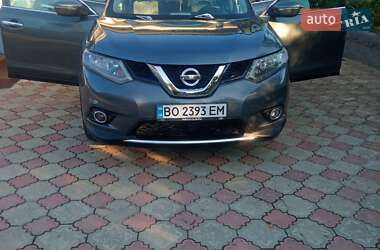 Внедорожник / Кроссовер Nissan Rogue 2014 в Борщеве