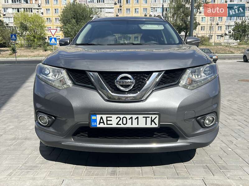 Позашляховик / Кросовер Nissan Rogue 2015 в Дніпрі фото 4 Позашляховик / Кросовер Nissan Rogue 2015 в Дніпрі