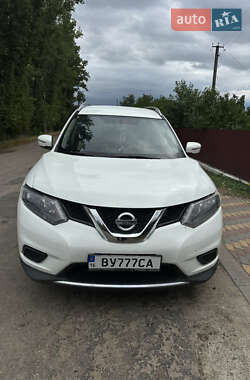 Внедорожник / Кроссовер Nissan Rogue 2015 в Любашевке