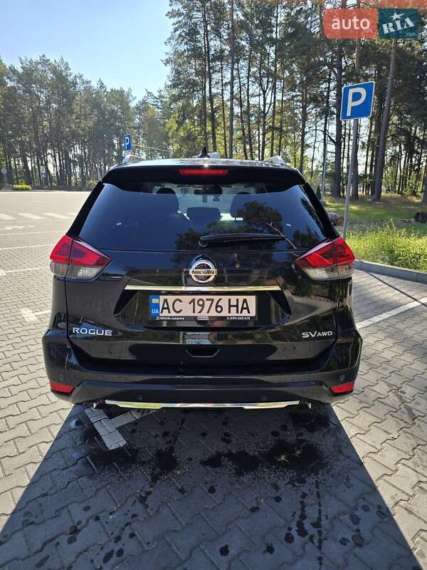 Внедорожник / Кроссовер Nissan Rogue 2019 в Маневичах