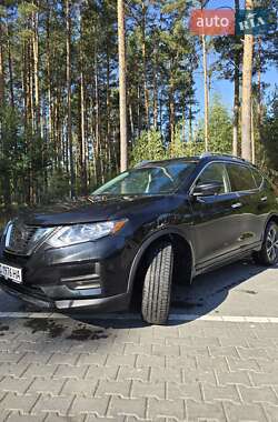 Внедорожник / Кроссовер Nissan Rogue 2019 в Маневичах