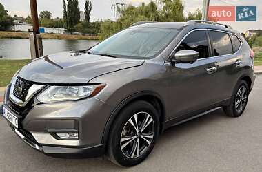 Позашляховик / Кросовер Nissan Rogue 2019 в 