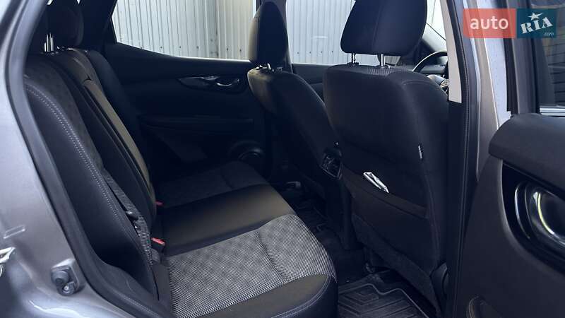 Позашляховик / Кросовер Nissan Rogue 2019 в Одесі