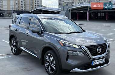 Внедорожник / Кроссовер Nissan Rogue 2020 в Киеве