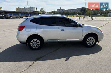 Внедорожник / Кроссовер Nissan Rogue 2014 в 
