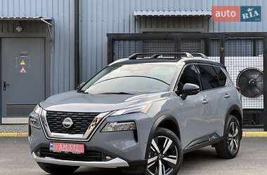 Позашляховик / Кросовер Nissan Rogue 2023 в Ужгороді